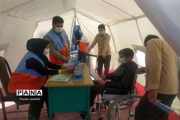 مانور سراسری زلزله در مدرسه مصطفی خمینی شهرستان خوسف