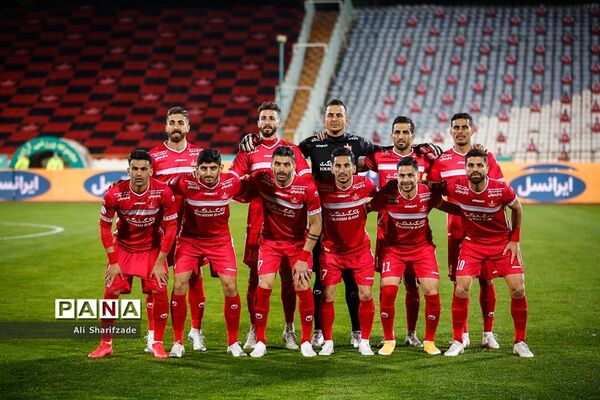 دیدار تیم های پرسپولیس و  نفت مسجدسلیمان