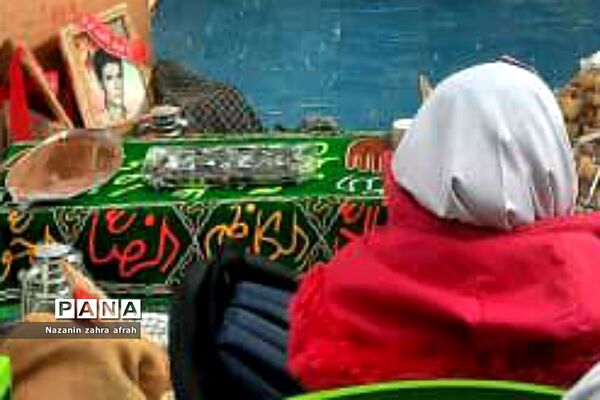 برگزاری مراسم لاله‌های روشن در منطقه رودهن
