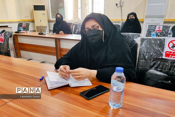 برگزاری کارگاه ارتقای مهارت‌های پرورشی در ناحیه ۲ اهواز