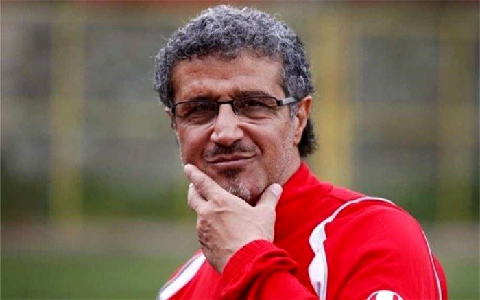 قنبرپور: پرسپولیس با این سبک بازی، در دربی به مشکل می‌خورد