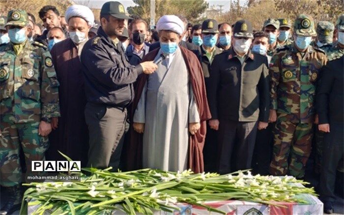 پیکر مطهر شهید امین سعیدی در امام‌زاده عماد رباط‌کریم آرام گرفت