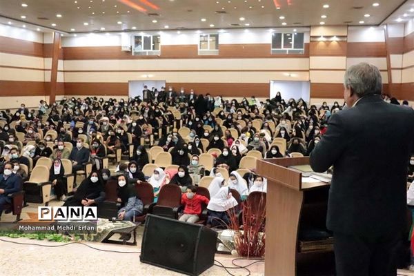 شبی با کلام وحی