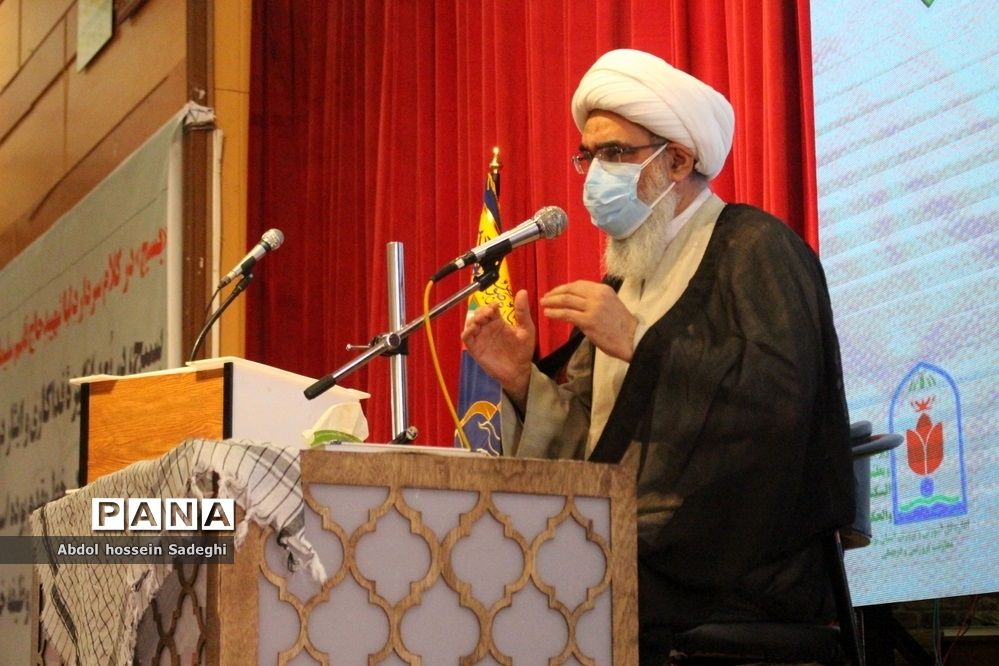 همایش فرهنگیان بسیجی و جهاد گر استان بوشهر