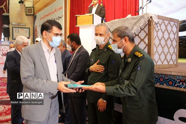 تجلیل از فرهنگیان بسیجی و جهادگر استان بوشهر