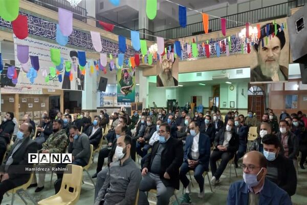 دیدار فرمانده سپاه محمد رسول الله تهران با فرماندهان پایگاه ها و حوزه های ناحیه بسیج مالک اشتر