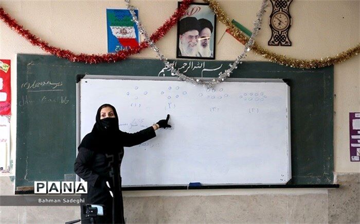 خانه‌نشینی نخبگان در سایه توزیع نامناسب فرصت‌های شغلی و آموزشی