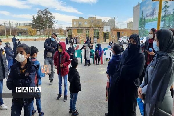 برگزاری مسابقات بازی‌های فکری سرگرمی رویش در شهرستان آباده