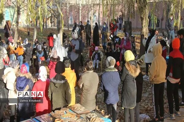 جشنواره پاییزی در صفادشت