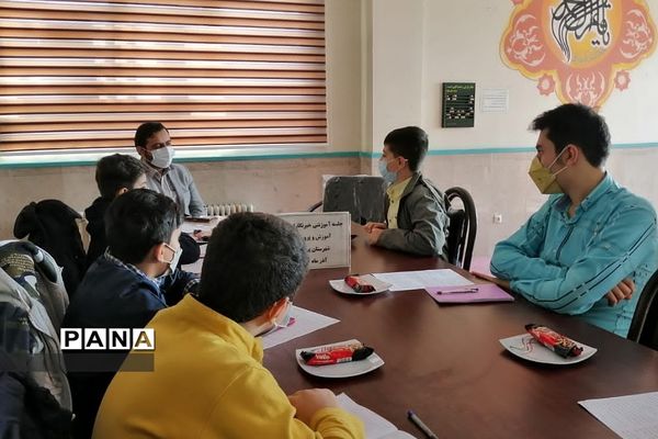 جلسه آموزشی خبرگزاری پانا در شهرستان پردیس