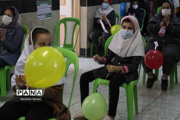 گرامیداشت هفته معلولین درواحدهای آموزشی استثنایی شهرستان اسلامشهر