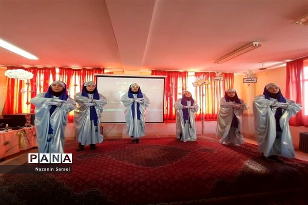 گرامیداشت هفته معلولین درواحدهای آموزشی استثنایی شهرستان اسلامشهر