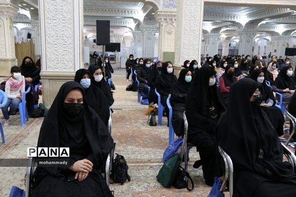 آیین تجلیل از برترین‌های کنکور سراسری ۱۴۰۰ اردبیل