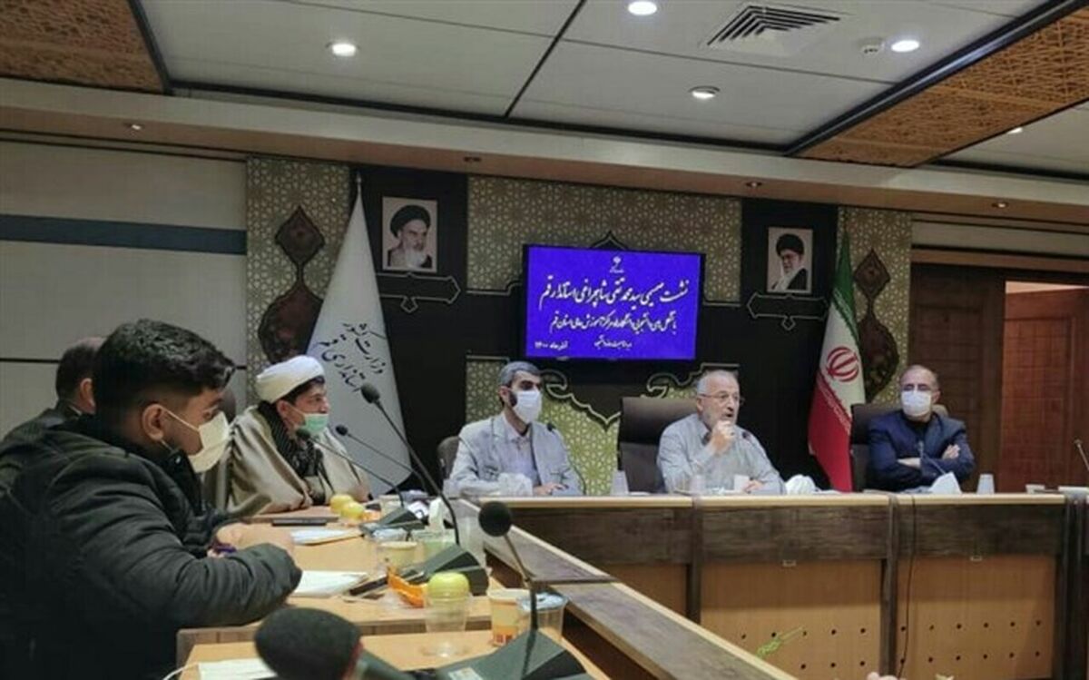 تشکل های دانش آموزی در حل مشکلات همکاری کنند