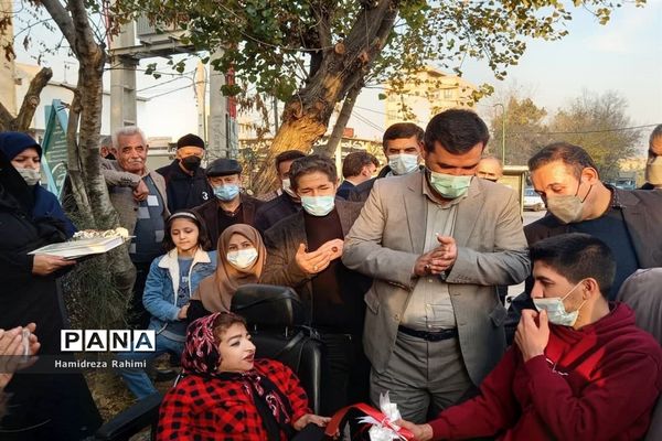 آیین بهره‌برداری از معبر مناسب‌سازی شده ویژه معلولان در منطقه ۱۵