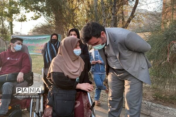 آیین بهره‌برداری از معبر مناسب‌سازی شده ویژه معلولان در منطقه ۱۵