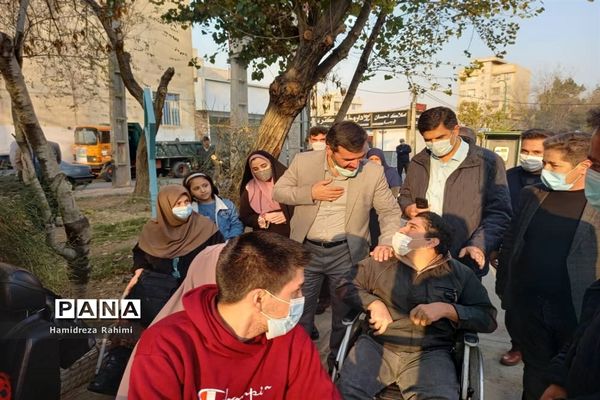 آیین بهره‌برداری از معبر مناسب‌سازی شده ویژه معلولان در منطقه ۱۵