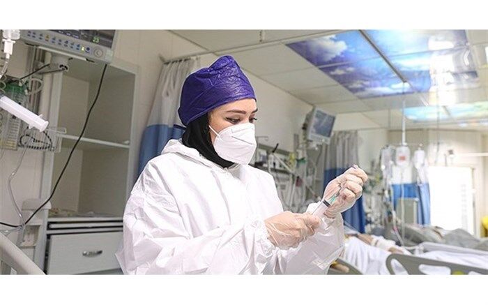 صبر و لبخند تنها سلاح ناجیان سلامت است