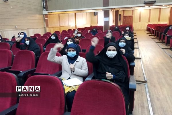 اولین جلسه آموزشی بازمهندسی تشکیلات پیشتازان در سازمان دانش‌آموزی ملارد