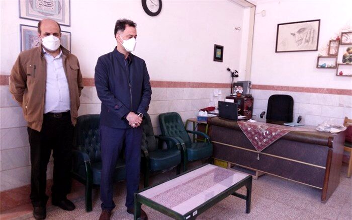 بازدید مدیرکل آموزش و پرورش قم از هنرستان صباری