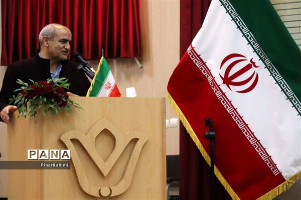 آیین افتتاح شعارسازمان دانش آموزی ناحیه ۵ تبریز