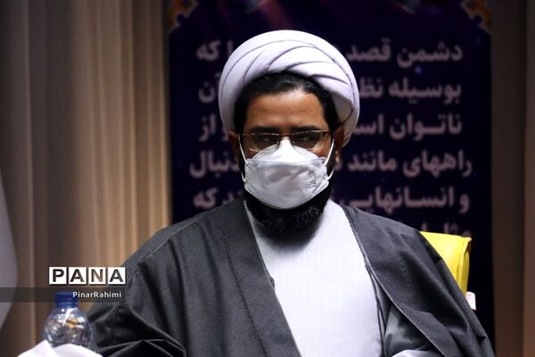 آیین تجلیل از منتخبان کشوری جشنواره فرهنگی هنری معلمان هنرمند مولف و پرسش مهر