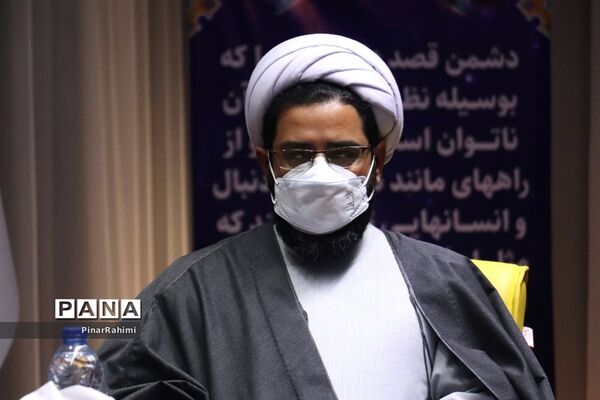آیین تجلیل از منتخبان کشوری جشنواره فرهنگی هنری معلمان هنرمند مولف و پرسش مهر