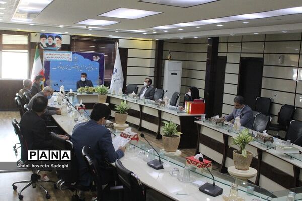 یکصد و پنجمین نشست شورای نطارت بر مدارس و مراکز غیر دولتی استان بوشهر