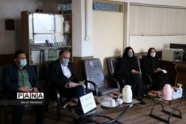 نشست هم‌اندیشی هندسه مفهومی تربیت امام رضایی (ع)