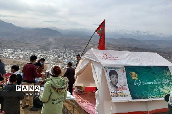 استقبال مردم شهرستان اردل از خانواده شهید محمدعلی کرباسی
