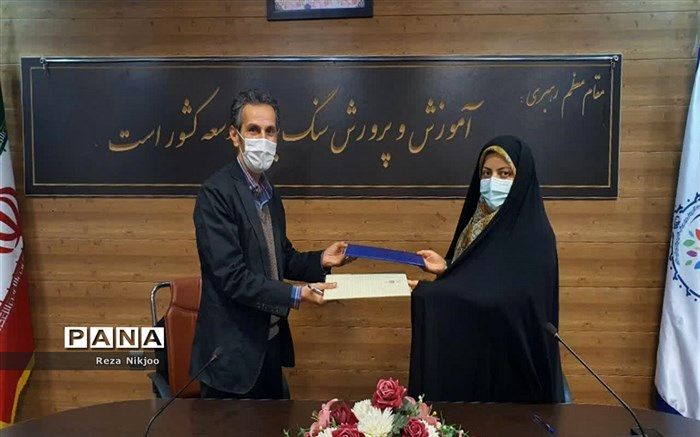 سند همکاری آموزشی، فرهنگی بین نهضت سوادآموزی و سازمان دانش‌آموزی منعقد شد