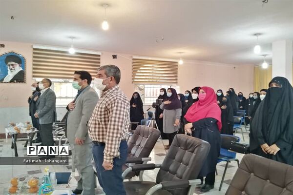 گرامیداشت یاد و خاطره شهید شاخص دبیرستان شاهد مائده شهرستان امیدیه