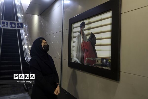 افتتاح نمایشگاه عکس مدافعان سلامت و تقدیر از پرستاران