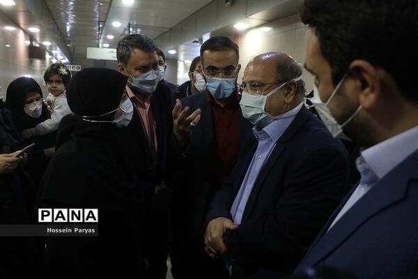 افتتاح نمایشگاه عکس مدافعان سلامت و تقدیر از پرستاران