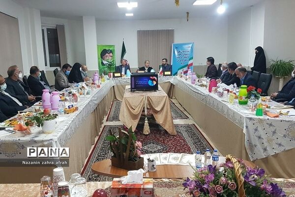 جلسه حل مشکلات اراضی مدارس درحال ساخت در رودهن