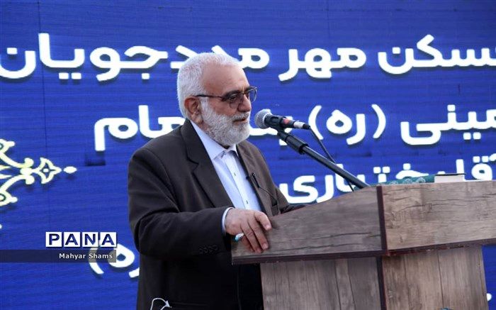 بررسی مسایل و مشکلات زلزله‌زدگان اندیکا