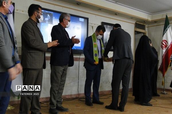 گردهمایی معاونان پرورشی و مشاورین مدارس فشافویه