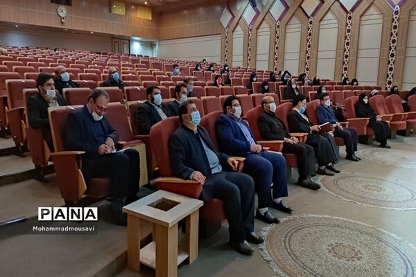 برگزاری پیش اجلاس سراسری نماز در منطقه 12
