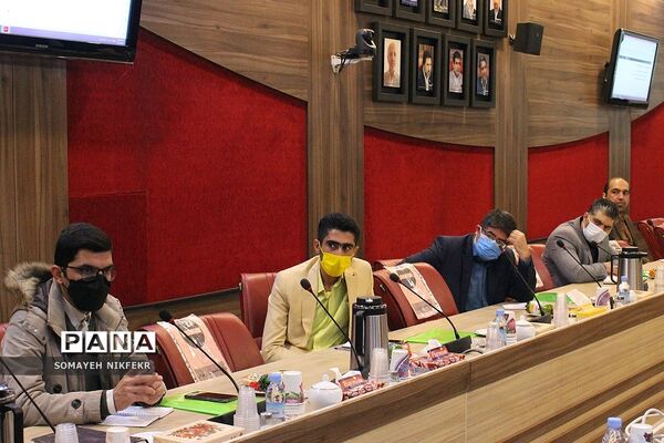 نشست هم‌اندیشی کارشناسان امورتربیتی مناطق ۲۱‌گانه شهرستان‌های استان تهران
