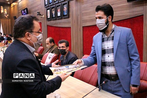 نشست هم‌اندیشی کارشناسان امورتربیتی مناطق ۲۱‌گانه شهرستان‌های استان تهران