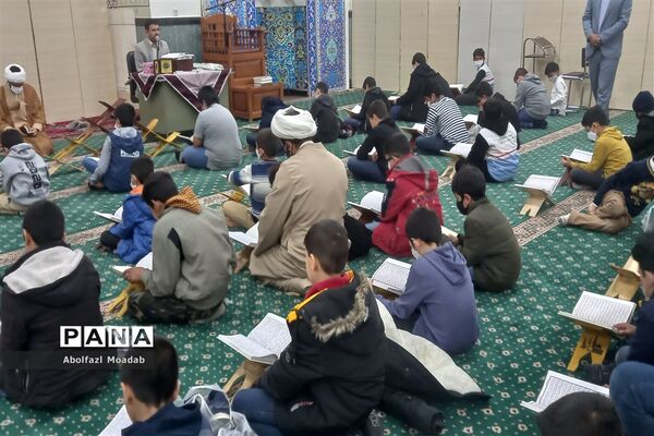 محفل انس با قرآن، دانش‌آموزی دبستان فضیلت، شهرستان کاشمر