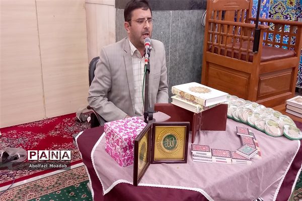 محفل انس با قرآن، دانش‌آموزی دبستان فضیلت، شهرستان کاشمر