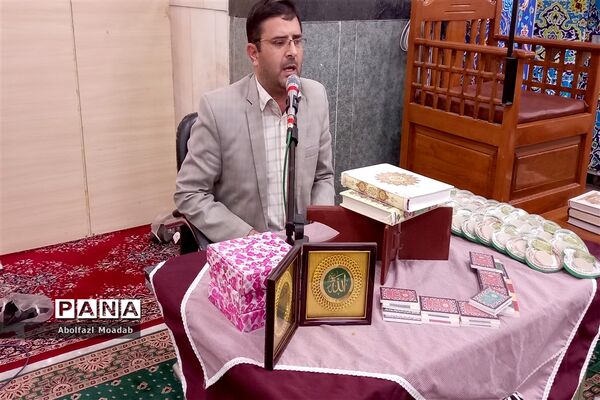 محفل انس با قرآن، دانش‌آموزی دبستان فضیلت، شهرستان کاشمر