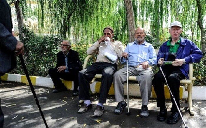 عیدی بازنشستگان چقدر است؟