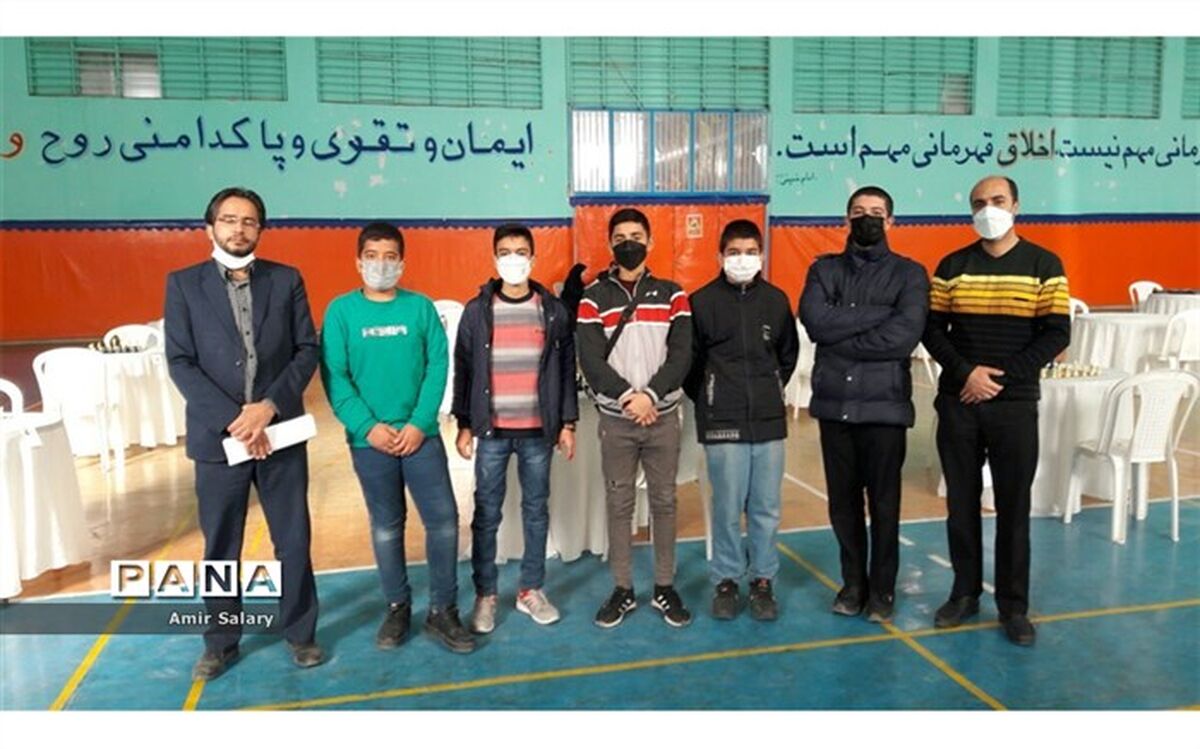 کسب عنوان سومی مسابقات شطرنج کاشمر توسط تیم منتخب دبیرستان شاهد امام صادق(ع)