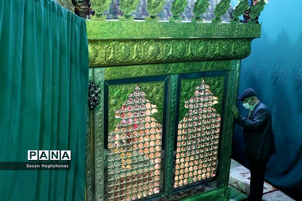 مراسم تجلیل از دانش‌آموزان برترقرآنی شهرستان اسلامشهر