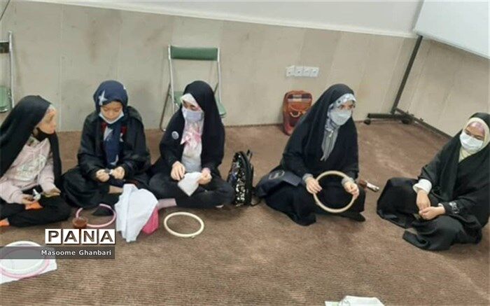 هدف حلقه‌های صالحین، ایجاد تغییر  رفتار در مخاطبان مبتنی بر مکتب تربیتی اهل‌بیت است