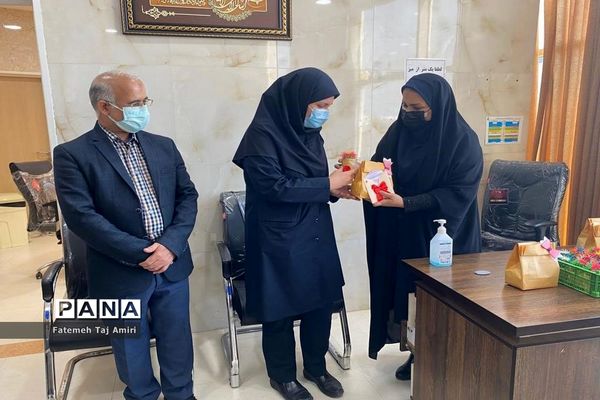 تقدیر و تشکر از کادر درمان به مناسبت روز پرستار