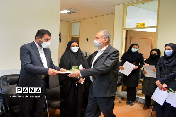 تقدیر و تشکر از کادر درمانگاه شهدای فرهنگی استان بوشهر