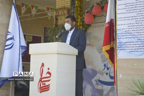 مراسم هفته پژوهش در دبیرستان شاهد شهیده سهام خیام بوشهر
